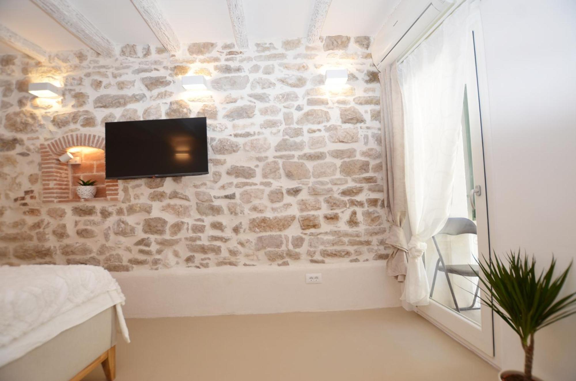 רוביני Apartment Al Pozzo מראה חיצוני תמונה